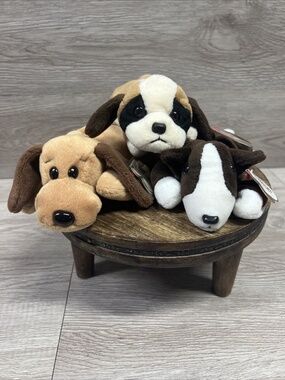 Ty Beanie Babies Lot of 3 Dogs -Plush St. Bernard, Bull Terrier, Hound MWMT '90s